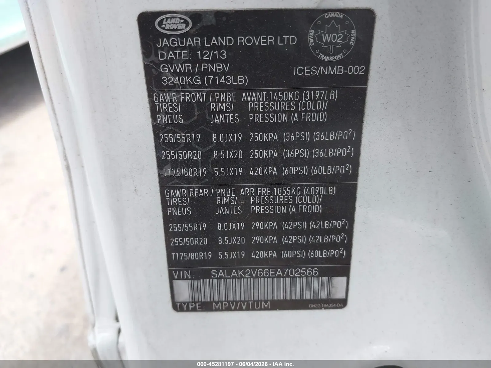 2014 Land Rover LR4 LUX