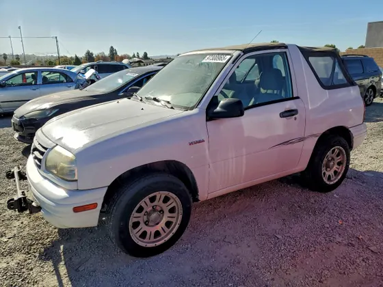 2001 Suzuki Vitara JLS