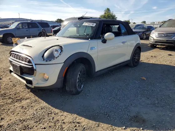 2019 MINI Convertible Cooper S