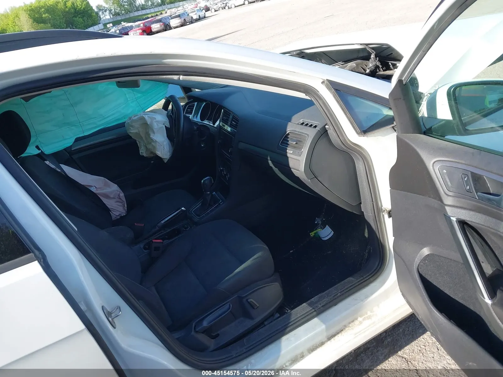2018 Volkswagen Golf SportWagen S