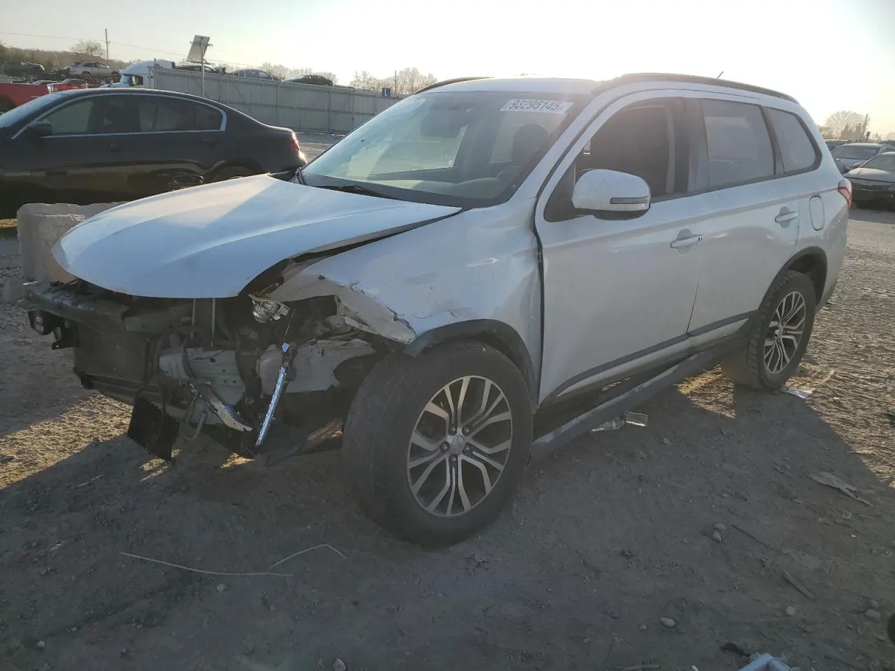 2016 Mitsubishi Outlander SE