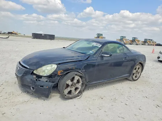 2003 Lexus SC 430
