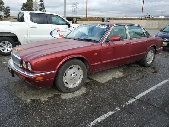 1996 Jaguar XJ Series Sedan XJ6