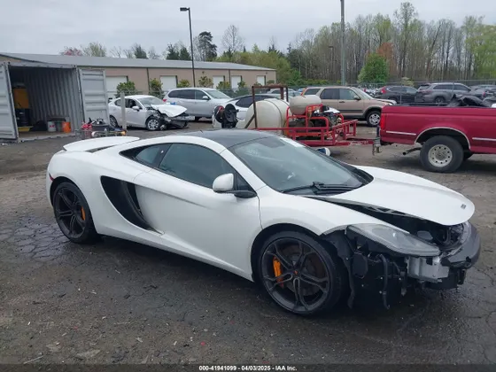 2012 McLaren MP4-12C