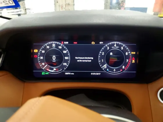 2018 Land Rover Range Rover Velar R-Dynamic SE