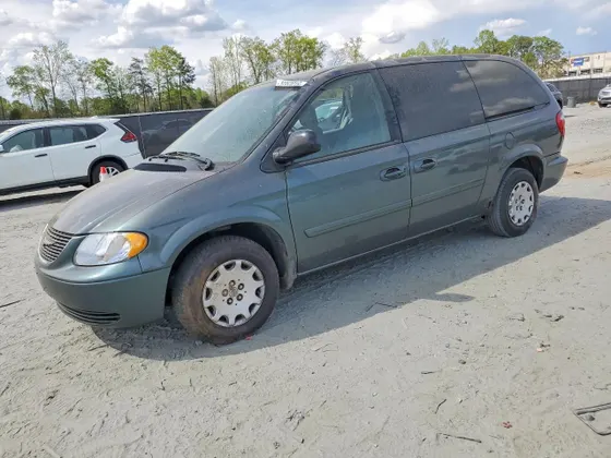 2004 Chrysler Town & Country LX