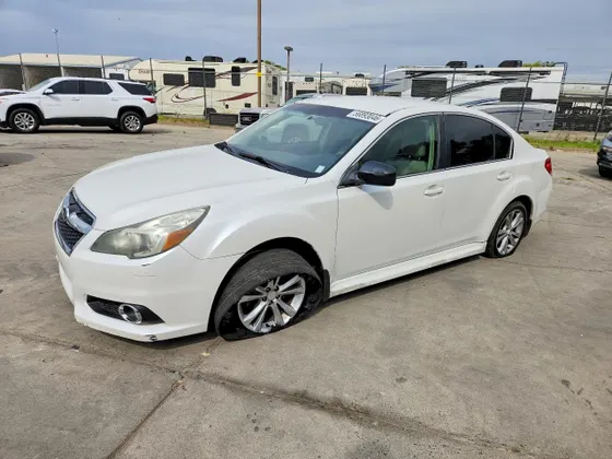 2014 Subaru Legacy 2.5i