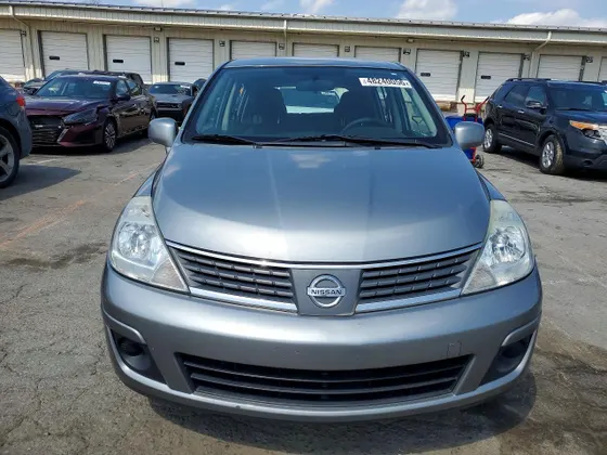 2008 Nissan Versa 1.8 SL