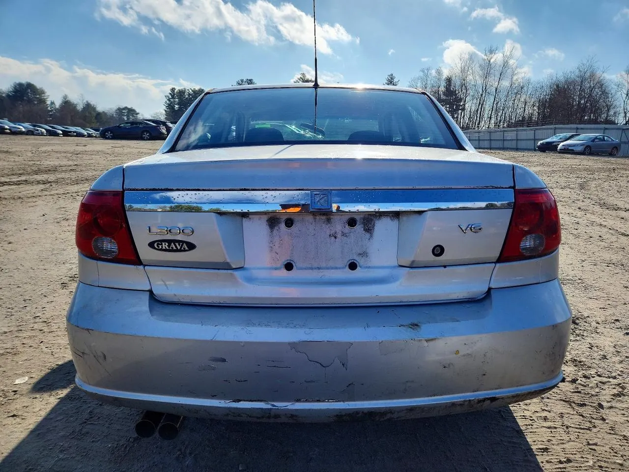 2004 Saturn L-Series L300 2