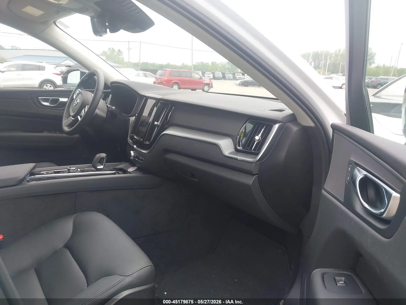 2025 Volvo XC60 Plus