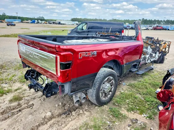 2025 Ford Super Duty F-350 SRW King Ranch