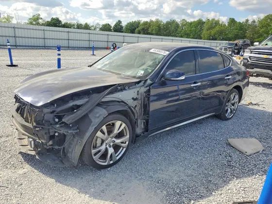 2015 INFINITI Q70L