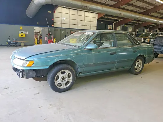 1993 Ford Taurus GL