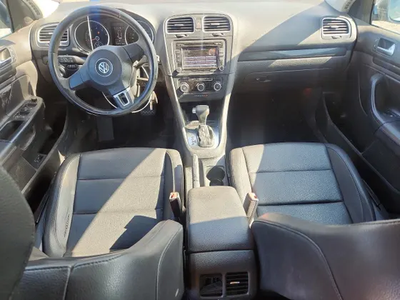 2010 Volkswagen Jetta SportWagen SE