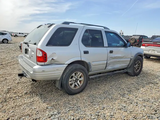 2002 Isuzu Rodeo S