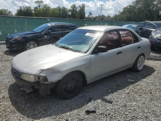 1998 Mitsubishi Mirage DE