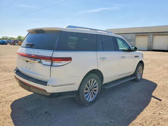 2023 Lincoln Navigator Standard