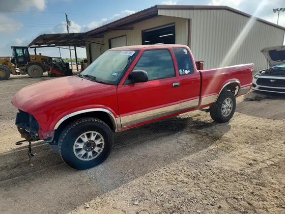 2003 GMC Sonoma SLS