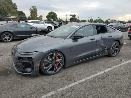 2025 Audi S6 E-TRON PREMIUM PLUS