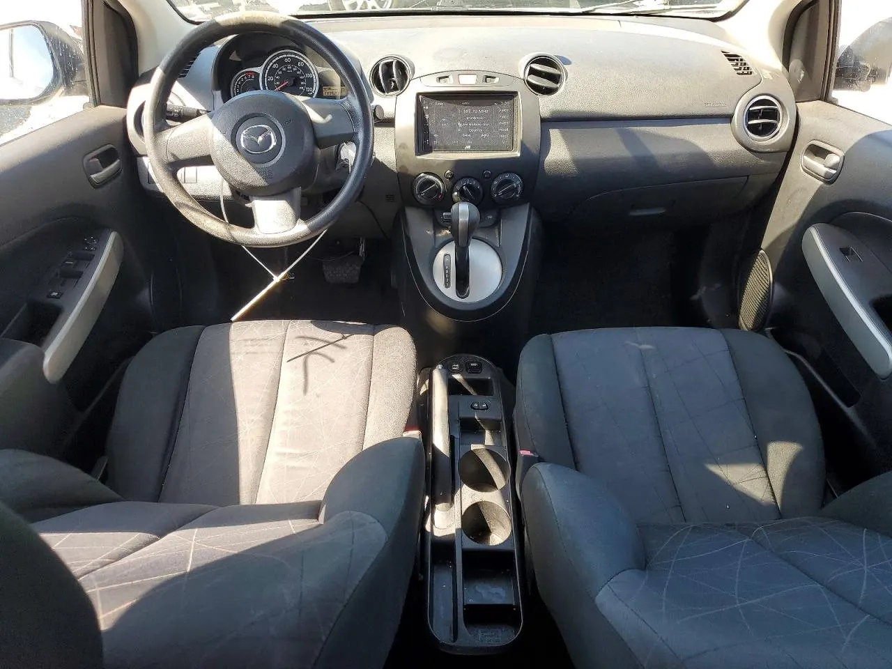2014 Mazda Mazda2 Sport
