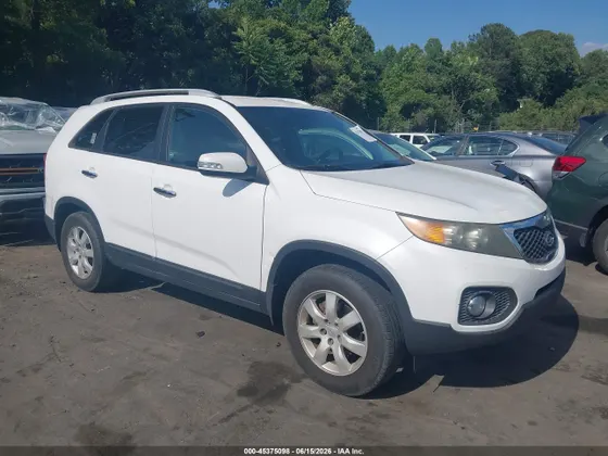 2011 Kia Sorento LX