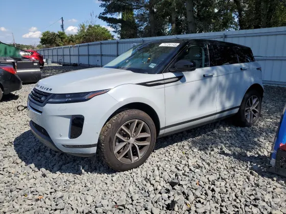2024 Land Rover Range Rover Evoque Core S