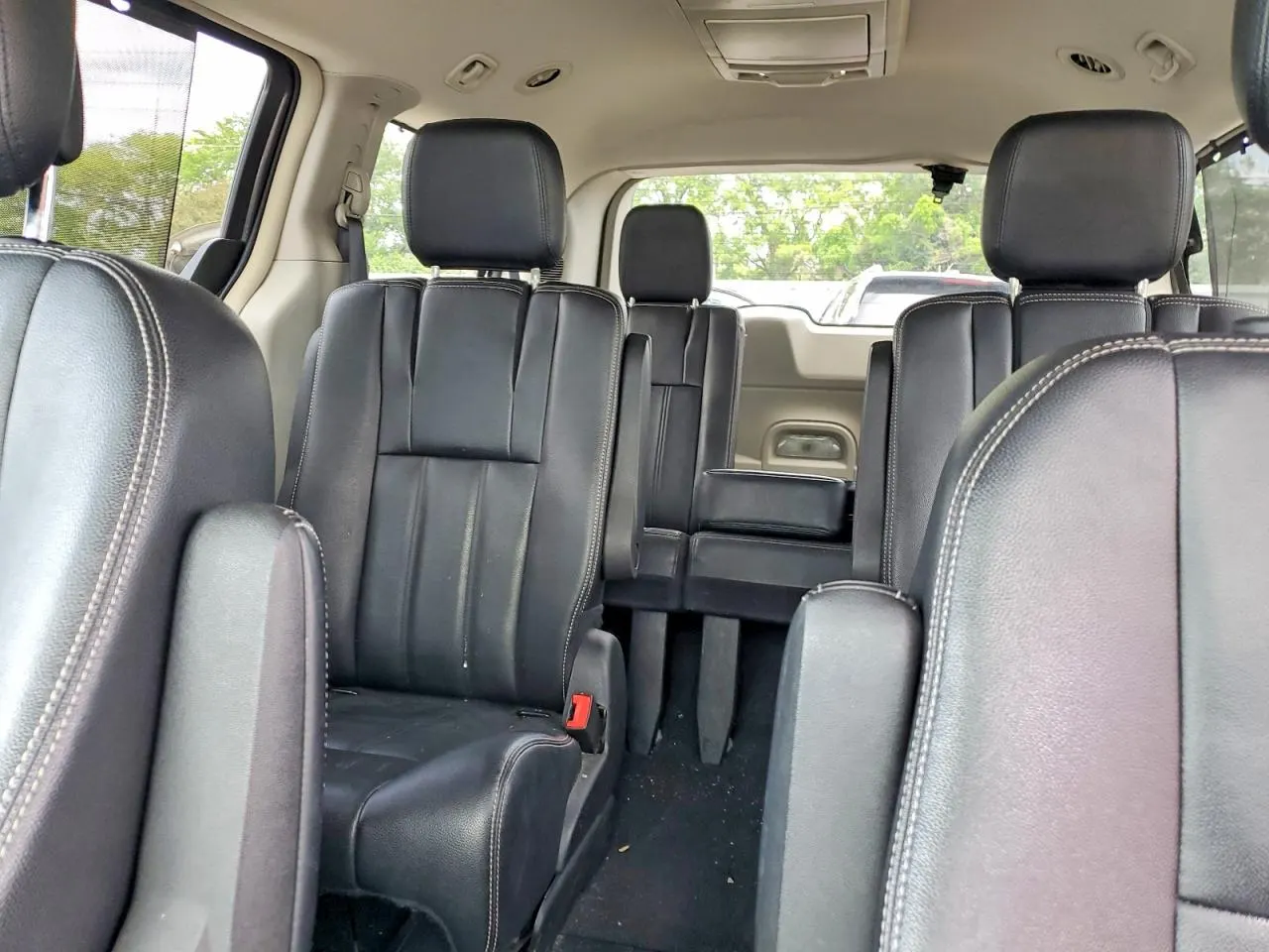 2015 Chrysler Town & Country Touring