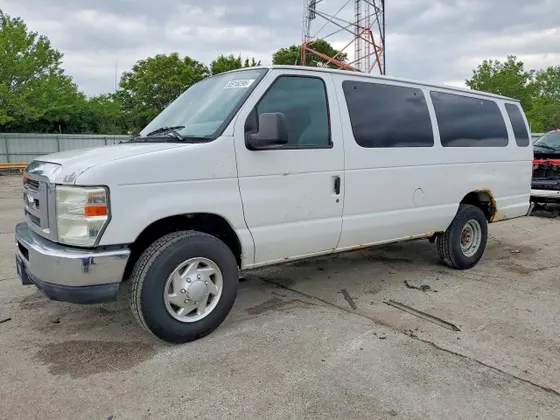 2011 Ford Econoline Wagon XLT