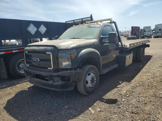2014 Ford Super Duty F-550 DRW XL