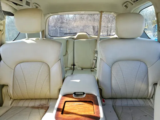 2017 INFINITI QX80