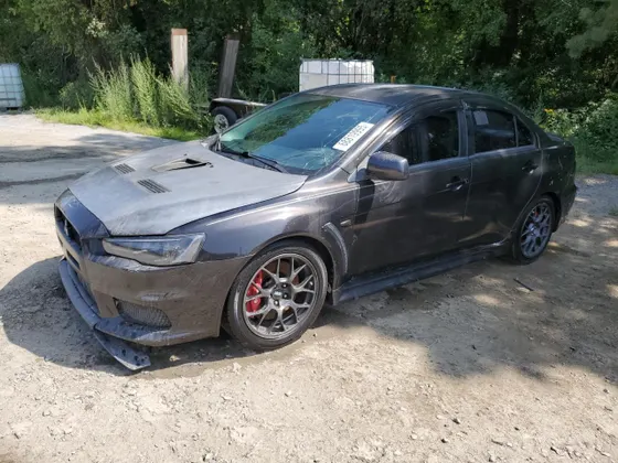 2013 Mitsubishi Lancer Evolution MR