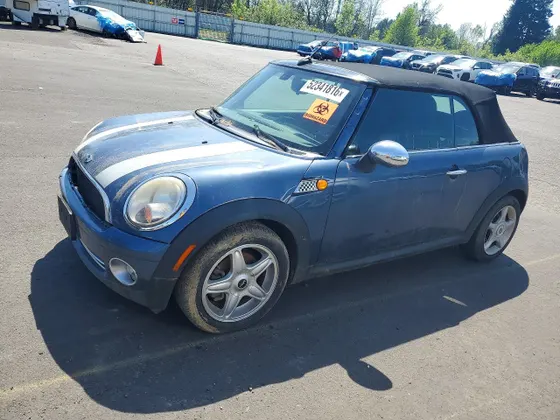2010 MINI Cooper Convertible COOPER