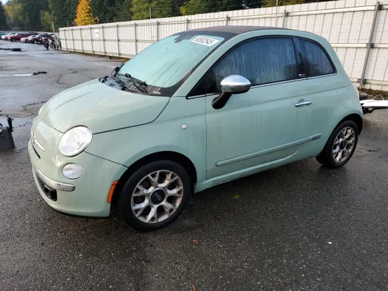 2017 FIAT 500c Lounge