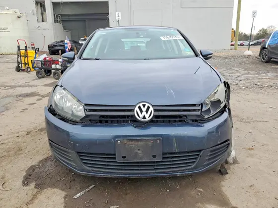2013 Volkswagen Golf
