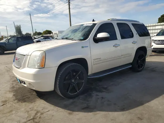 2012 GMC Yukon Hybrid Denali