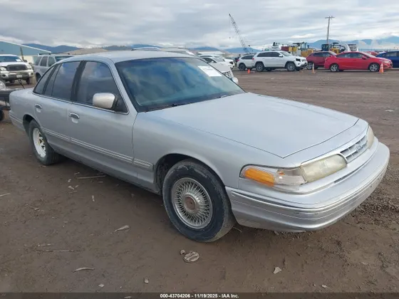 1995 Ford Crown Victoria