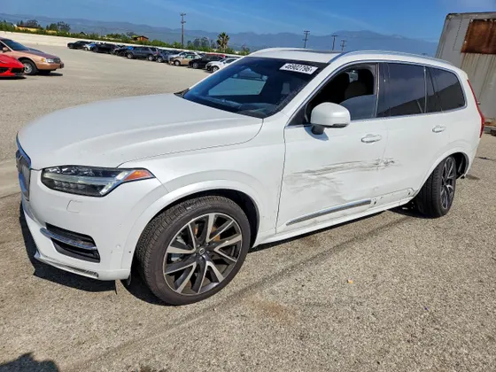 2019 Volvo XC90 Inscription