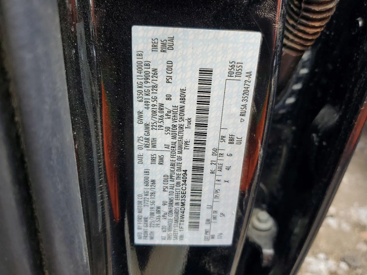 2025 Ford Super Duty F-450 DRW LARIAT