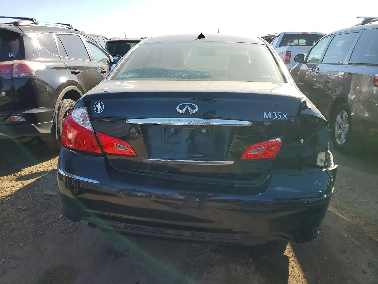 2010 INFINITI M35