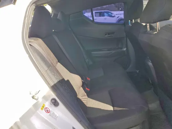 2019 Toyota C-HR LE