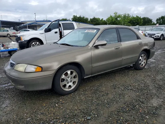 1999 Mazda 626 ES