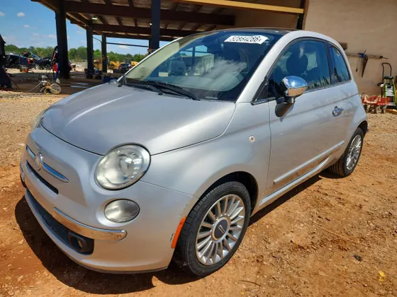 2012 FIAT 500 Lounge
