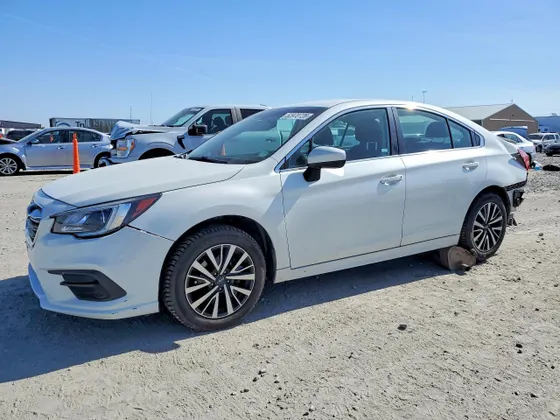 2018 Subaru Legacy Premium