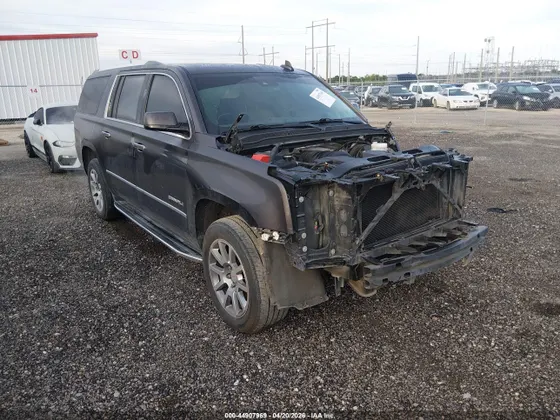 2017 GMC Yukon XL Denali