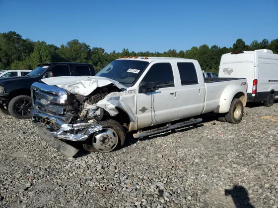 2012 Ford Super Duty F-350 DRW XL