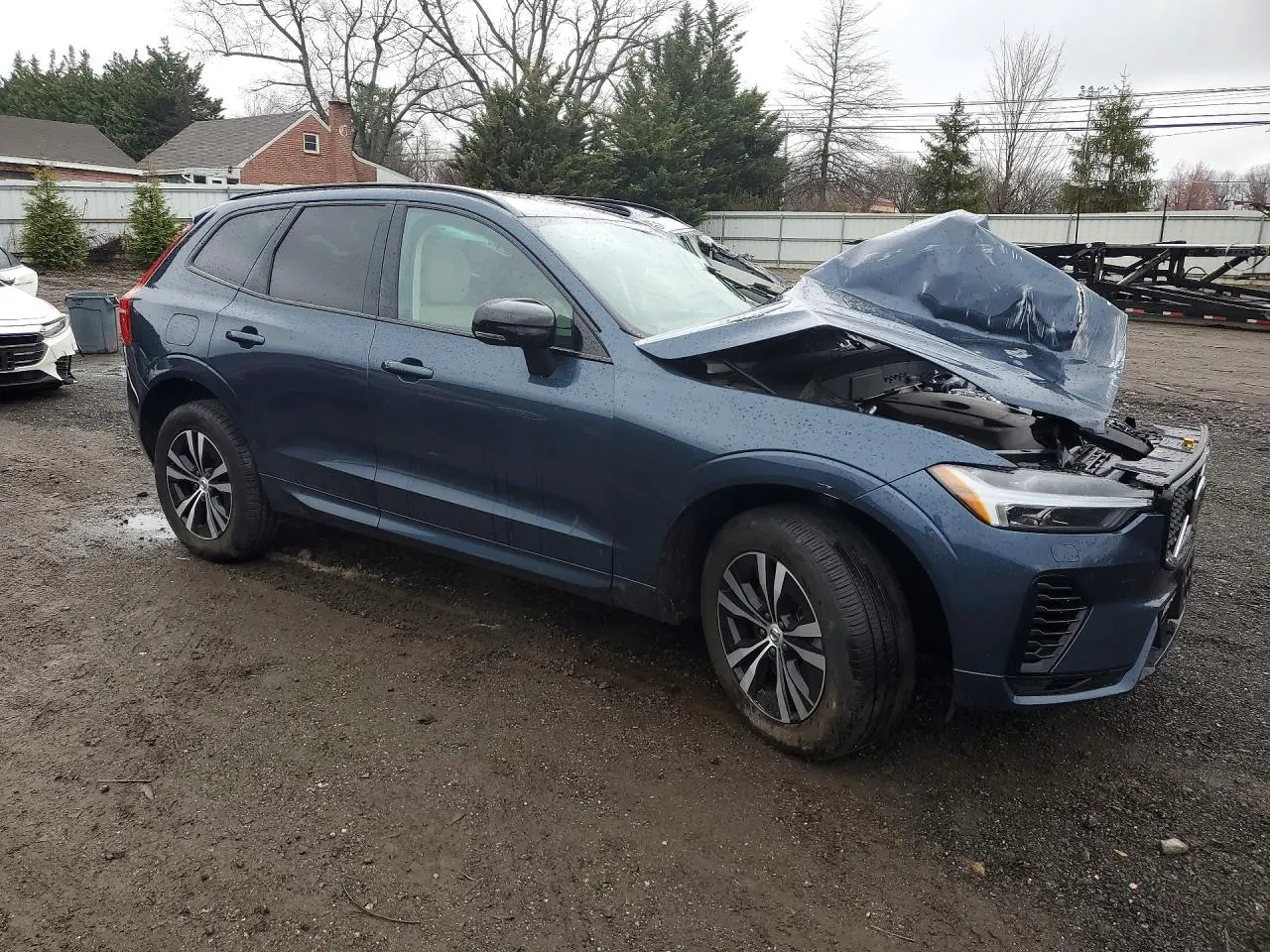 2025 Volvo XC60 Plug-In Hybrid Core