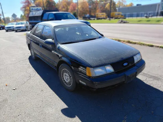 1989 Ford Taurus SHO