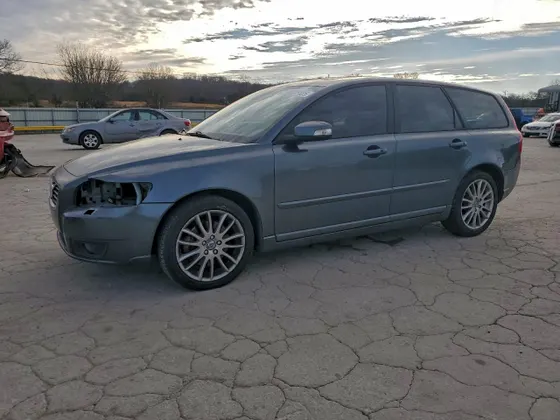 2010 Volvo V50 2.4I