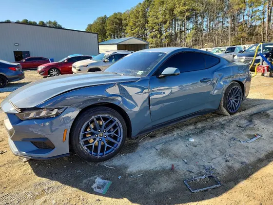 2024 Ford Mustang EcoBoost