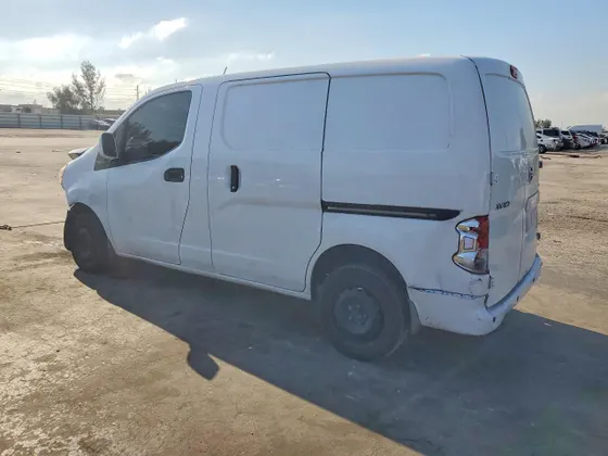 2015 Nissan NV200 SV